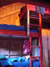 3-Stöckige Betten in der Berghütte 