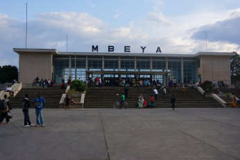 Bahnhof Mbeya: nach sozialistischem Vorbild